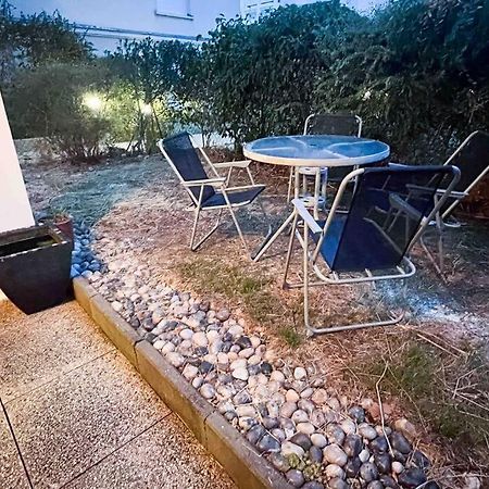 Appart Avec Terrasse Et Parking A 2 Pas De Disney Montévrain Exteriér fotografie
